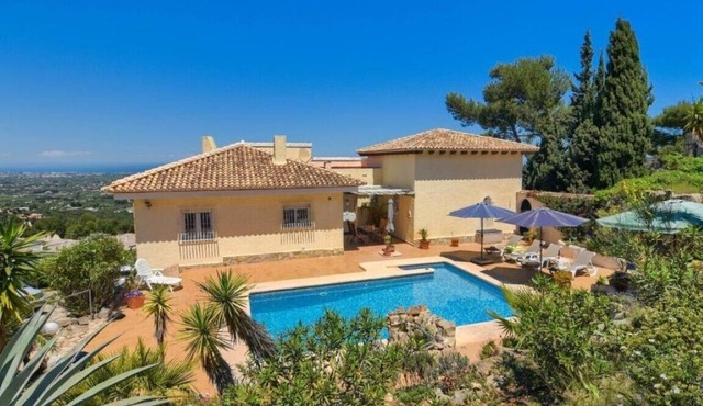 Casa Koko: Luxury & Tranquility at La Sella – Near Golf Course and Mediterranean Sea