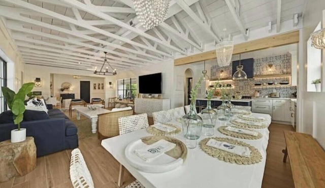 "Casa L'aqua" A 5 Star Luxury Mediterranean OasisnSpecial Discounted October!