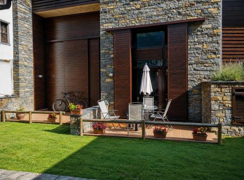 Casa La Pica with access to the garden