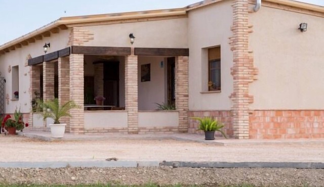 Casa la Tora for 8 people