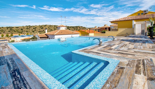 Casa La Torca, with capacity for 10 people, and possibility of three extra beds