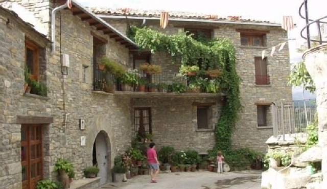 Casa Lanau for 4 people