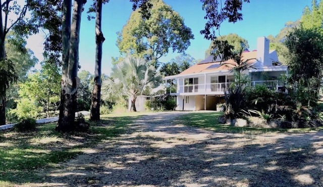 Casa Las Valla, Coastal Country Retreat House NSW, Private, Spacious