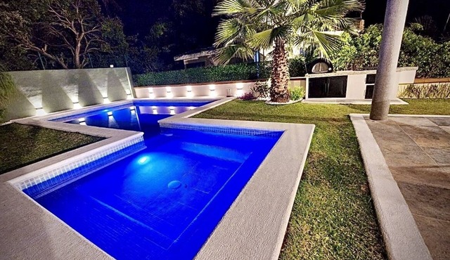 Casa Las Velarias Hermosa, Lujosa, Equipada con Acceso al Lago de Teques