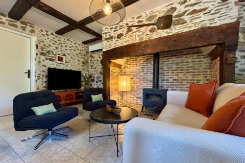 Casa Les Combes - Maison typique climatisé avec jardin