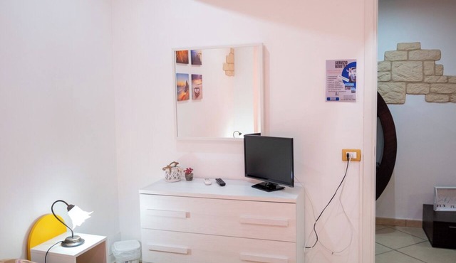 Casa Linda in Rozzano 3 rooms with 3 private bathrooms near Humanitas