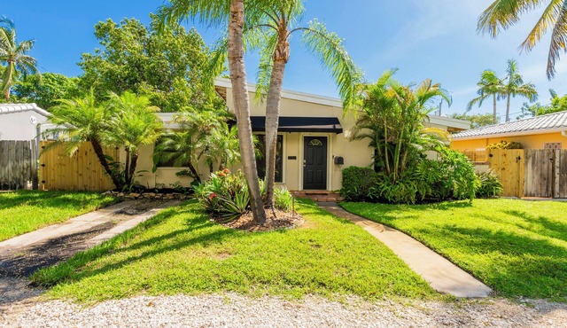 Casa Luna, minutes from the beach and downtown Las Olas