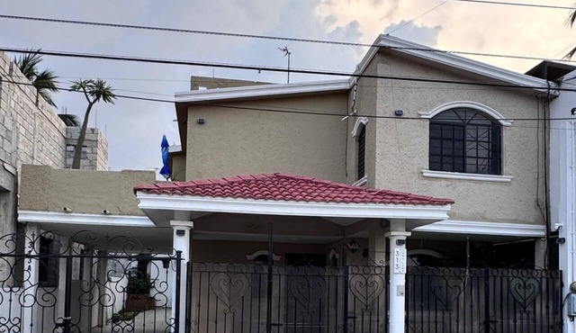 Casa Luna!
