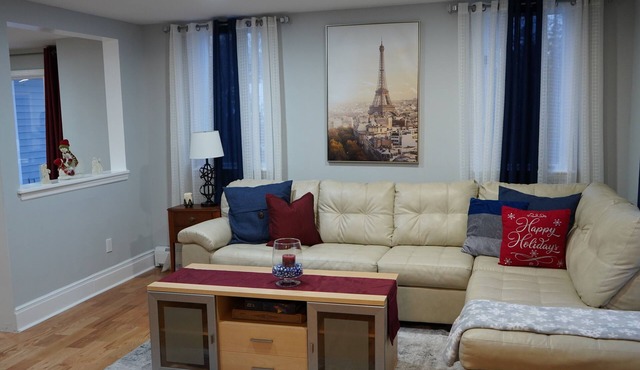 Casa-Lux - Sleeps 12/5Bd - Utica NY