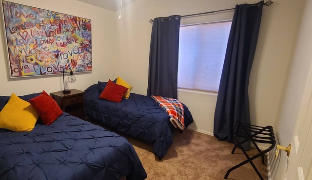Casa Manzanita big size home and backyard. Location close to I-10, I-19