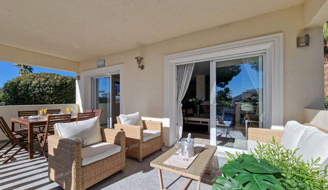 Casa Maria - Stunning 4 Bedroom Villa Moraira. Private Pool AND Airconditiong