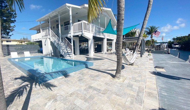 Casa Marina - Key Largo Waterfront Home with Private Pool, Boat Ramp & Dockage!