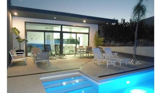 CASA MARIONA 8-A, PRIVATE SWIMMING POOL AGUA SALINA 350M FROM THE EXTENSIVE BEACH RIO MAR