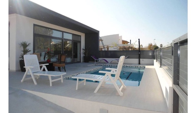 CASA MARIONA 8-B, PRIVATE SWIMMING POOL AGUA SALINA 350M FROM THE EXTENSIVE RIO MAR BEACH