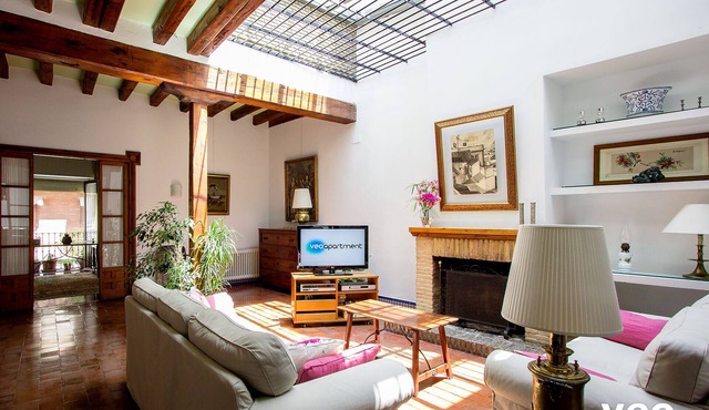 Casa Monsalves. 6 bedrooms, 5 bathrooms, patio, terrace