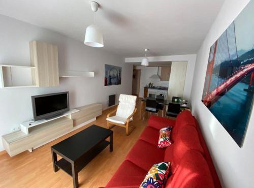 Casa Nina, Broto