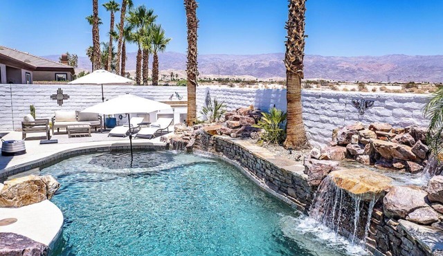 Casa Noor: A Modern Luxury Desert Oasis