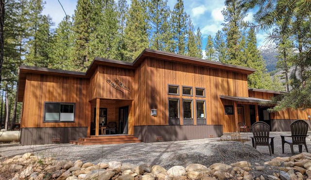 Casa Nordica: Modern 2-Bedroom Getaway in Mazama