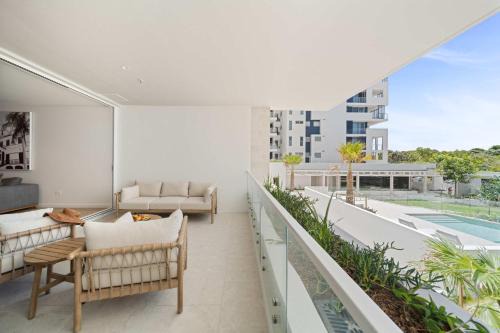 Casa Oasis - Resort Living opposite Bokarina Beach