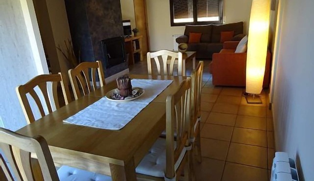 Casa Ombrieta, a rural tourism house to relax in a unique environment.