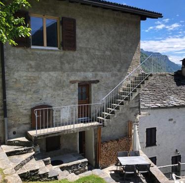 Casa Onsernone in Comologno