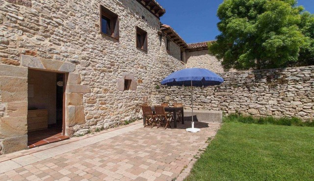 Casa Palacio de Mave for 10 people