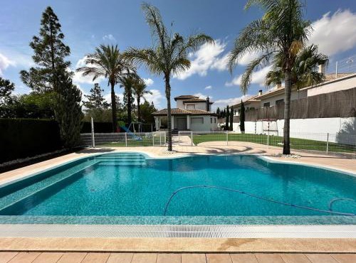 Casa Palmeras Golf Piscina y jardin privado BBQ