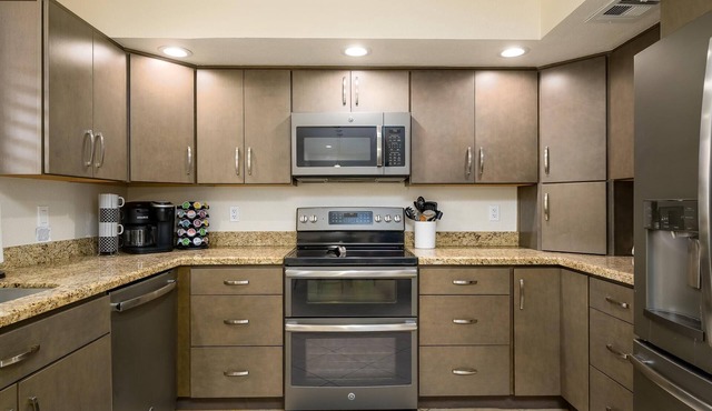 CASA Patty'O - Anasazi Village - Bright and open condo, pet-friendly.