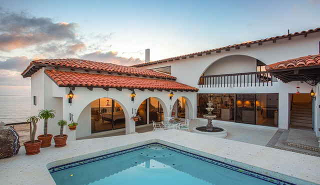 Casa Peggy - Five bedroom villa with private pool and expansive ocean view.