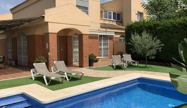CASA PLAYA DEL AMERADOR EL CAMPELLO