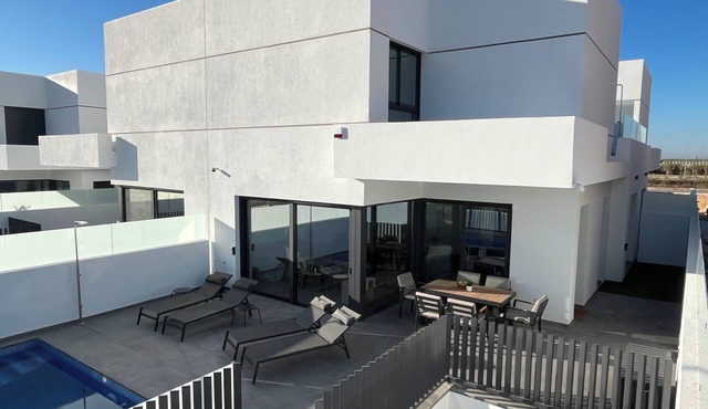 Casa Posterus, 6 person Villa, private pool, 3 bdr, Costa Blanca, Dolores