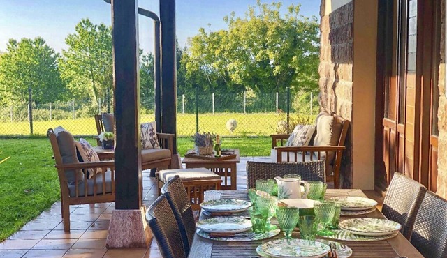 Casa Pria - Three Bedroom Villa, Sleeps 6