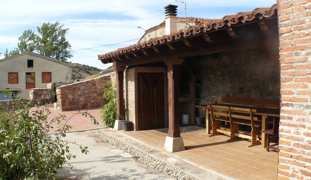 Casa rural La Chimenea de Soria I and II * in the environment Cañon de Rio Lobos