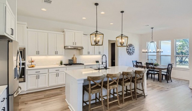 Casa Rio Ancho. Near Lakes, Austin & Liberty Hill!