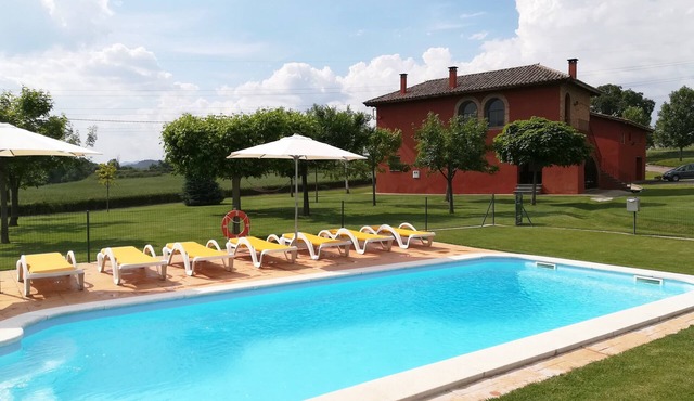 Casa Roca Carboner - 5 km from Vic. - Pool, Huge Garden, Games Room & much more