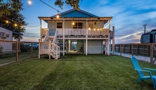 Casa Rockport - Waterfront + Pet Friendly