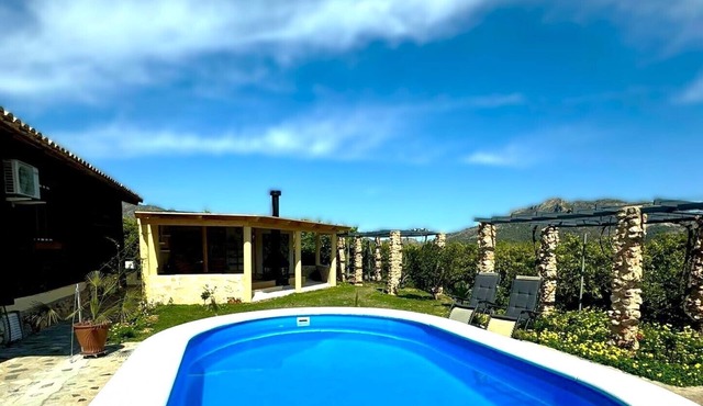 CASA ROSA - Relax oasis with private pool-A/C-garden-sauna-Wifi-BBQ-2 bedrooms