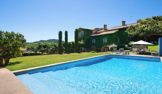 Casa Rufina- Exclusiva Propiedad en el Corazón de Pals- Costa Brava