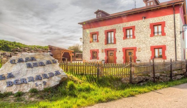 Casa Rural La Bernarda for 16 people