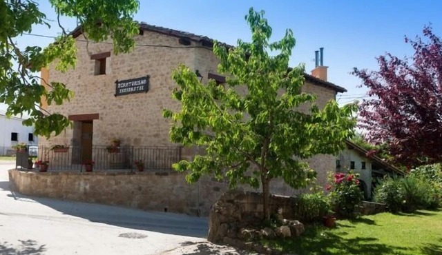 Casa Rural Aranaratxe for 8 people