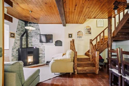 Casa Rural Arix by Cardi Suites