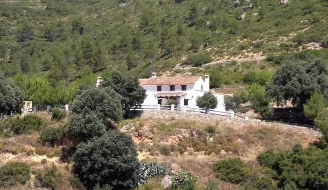 CASA RURAL BENALAZ -Special to enjoy your family and friends in the mountains