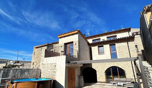 Casa Rural con Jardín, Increibles Vistas, Piscina, Bbq, 5hab. con 5 Baños