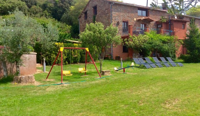Casa rural con piscina y vistas al valle - Cal Pallarès