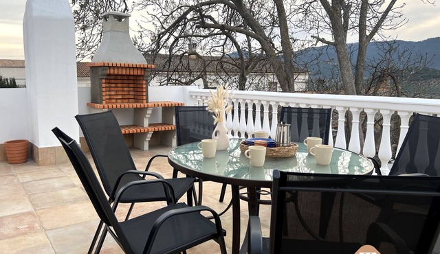 Casa Rural con Terraza y Barbacoa en Pleno Parque Natural