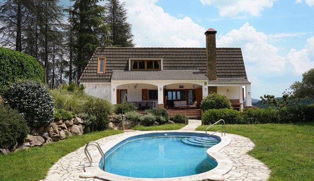 Casa Rural con Vistas a la Montaña del Montseny