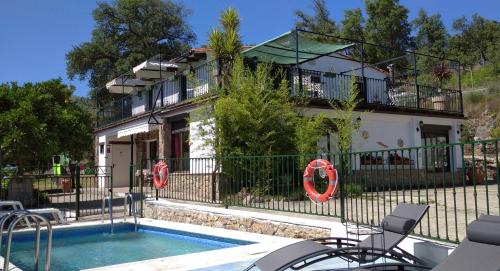 Casa Rural El Mirador de Acebo, 4 estrellas, piscina, SPA