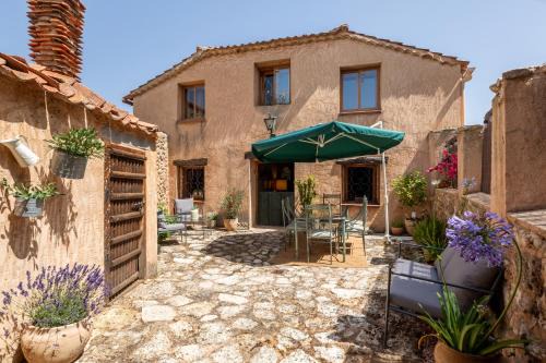 Casa Rural El Viejo Almacén, a 20 minutos de Segovia