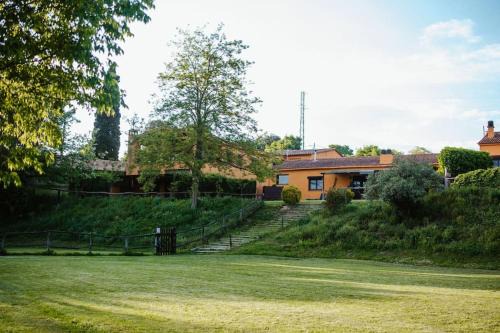 Casa rural en el campo LAS DALIAS