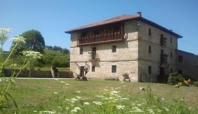 Casa Rural La Toba I. 4 bedrooms 4 bathrooms
